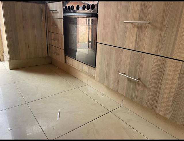 3 BEDROOM HOUSE FOR SALE IN TLHABANE WEST